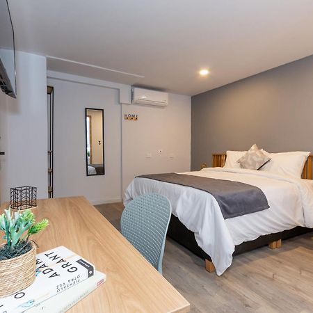 Barcelo Coliving Apartment Medellin Bagian luar foto