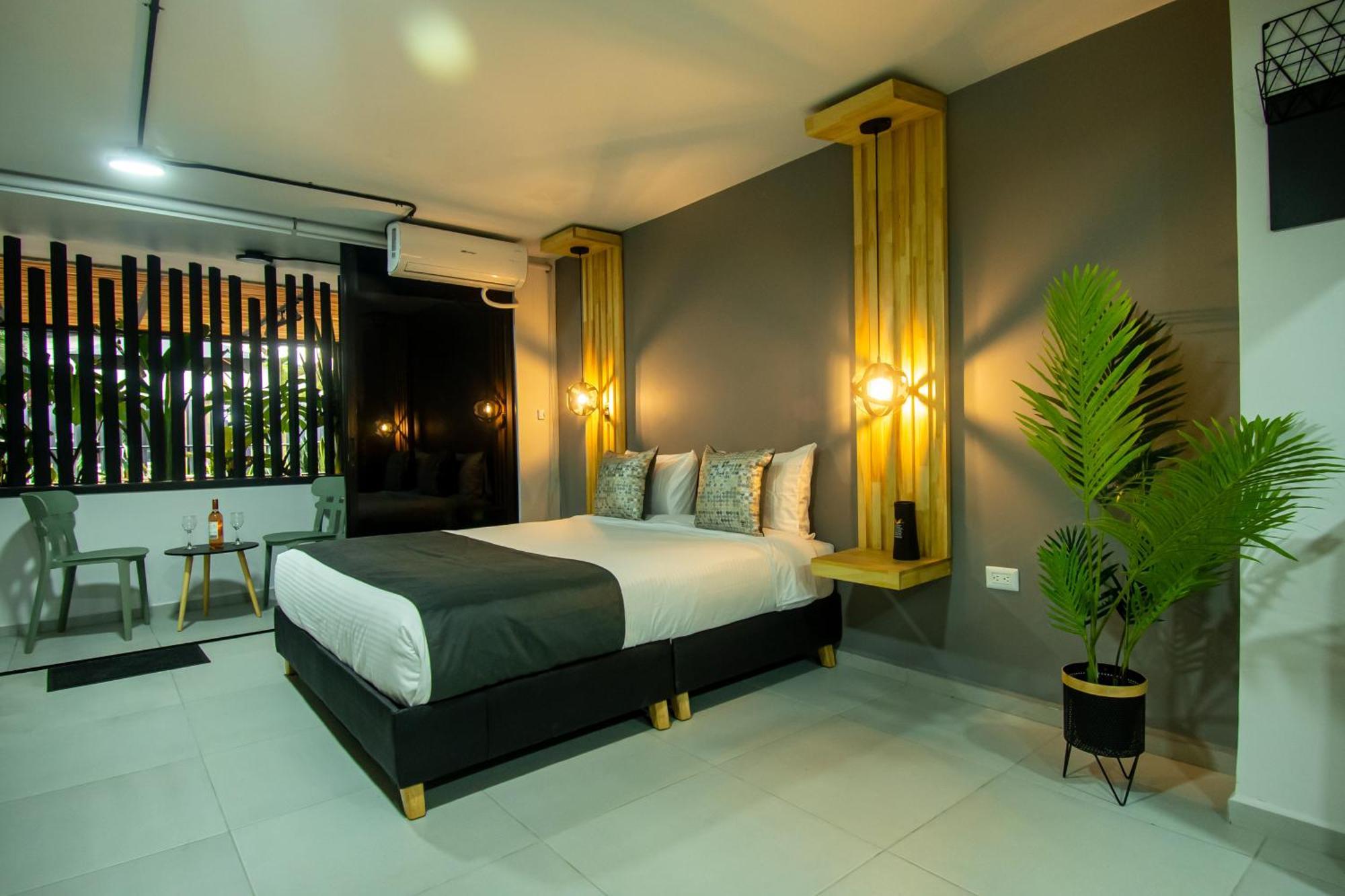 Barcelo Coliving Apartment Medellin Bagian luar foto