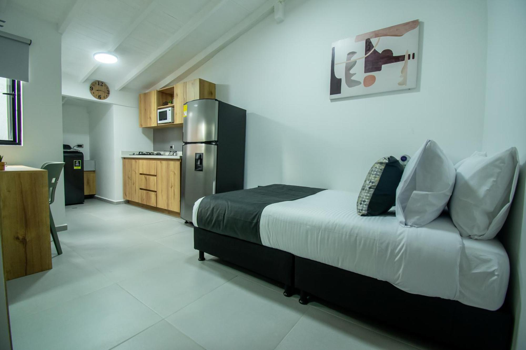 Barcelo Coliving Apartment Medellin Bagian luar foto