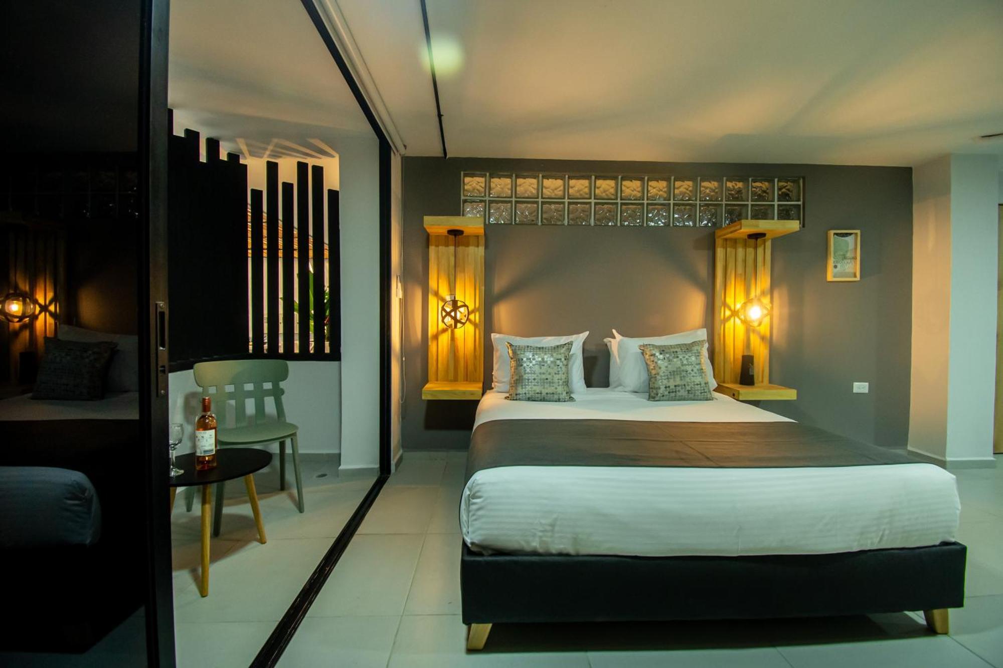 Barcelo Coliving Apartment Medellin Bagian luar foto