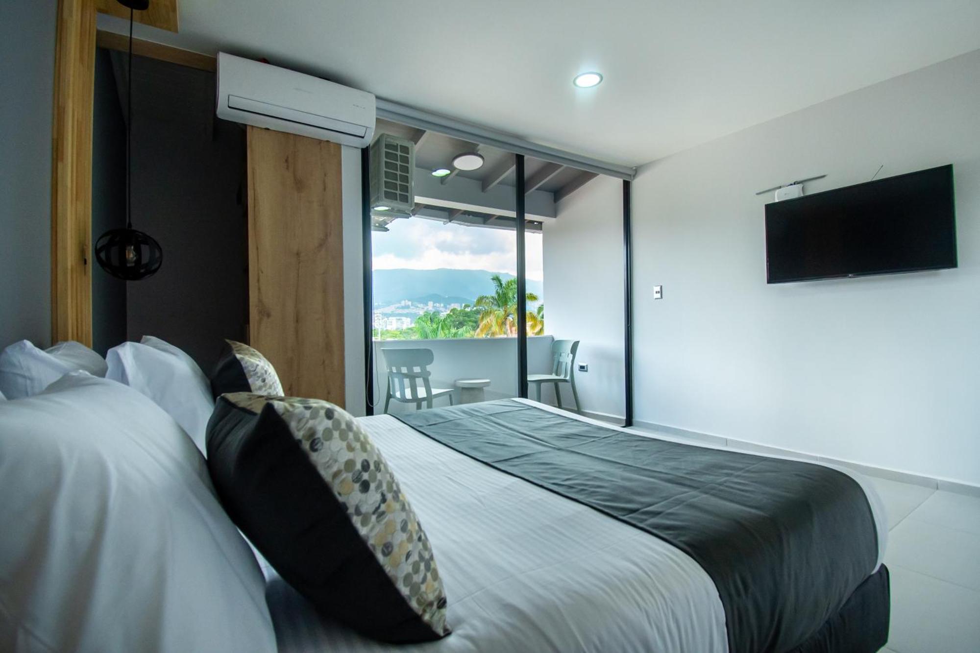 Barcelo Coliving Apartment Medellin Bagian luar foto