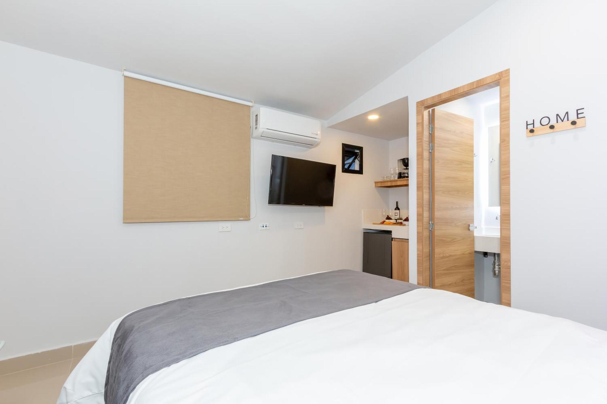 Barcelo Coliving Apartment Medellin Bagian luar foto